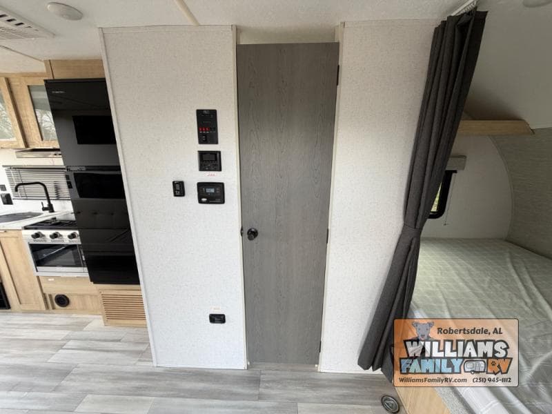 2023 Forest River 2023 Forest River Salem FSX - thumbnail 17