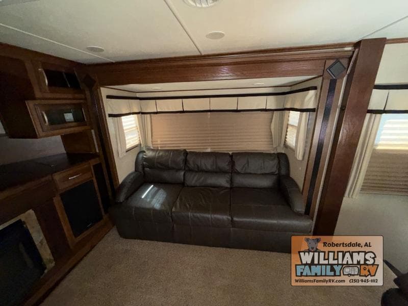 2015 Grand Design 2015 Grand Design Solitude - thumbnail 16