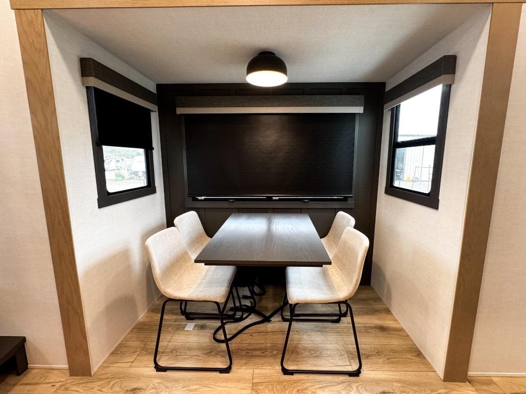 2026 Forest River 2026 Forest River Rockwood Signature - thumbnail 20