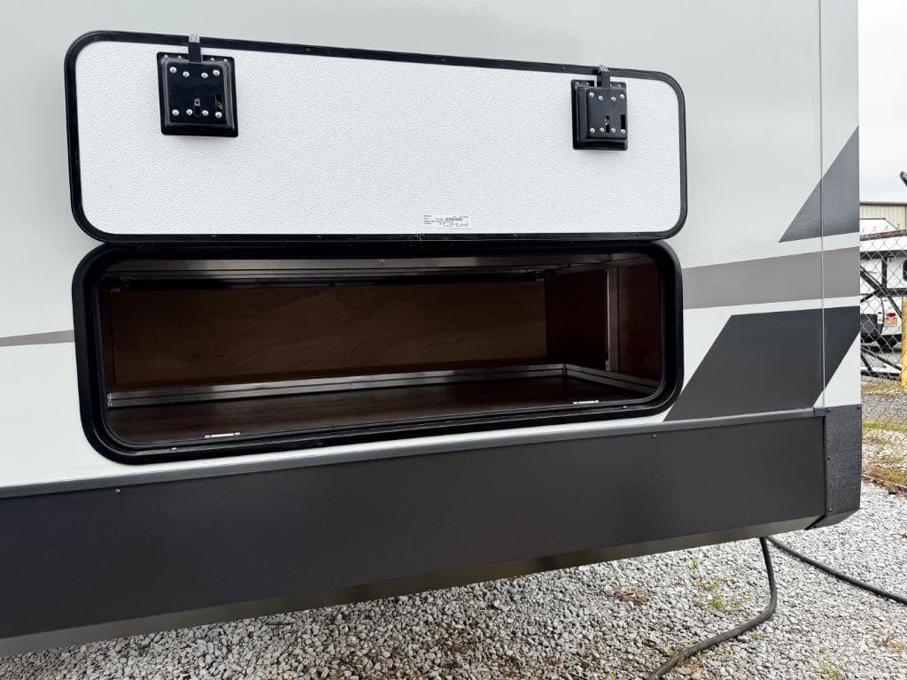 2026 Forest River 2026 Forest River Rockwood Signature - thumbnail 51