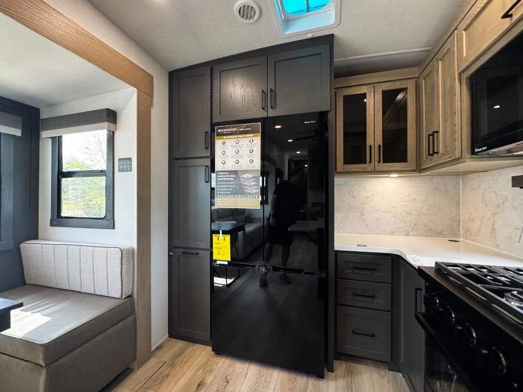 2026 Forest River 2026 Forest River Rockwood Signature - thumbnail 19