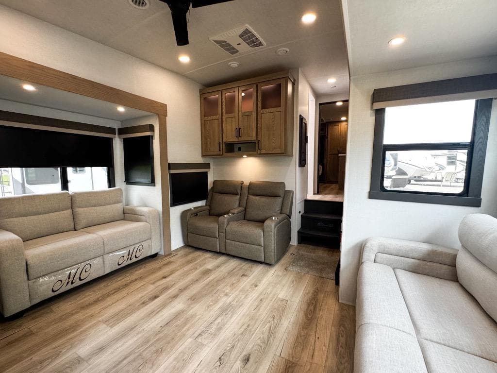 2026 Forest River 2026 Forest River Rockwood Signature - thumbnail 33