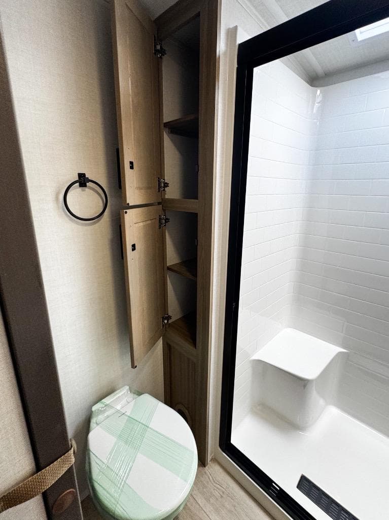 2026 Forest River 2026 Forest River Rockwood Signature - thumbnail 37