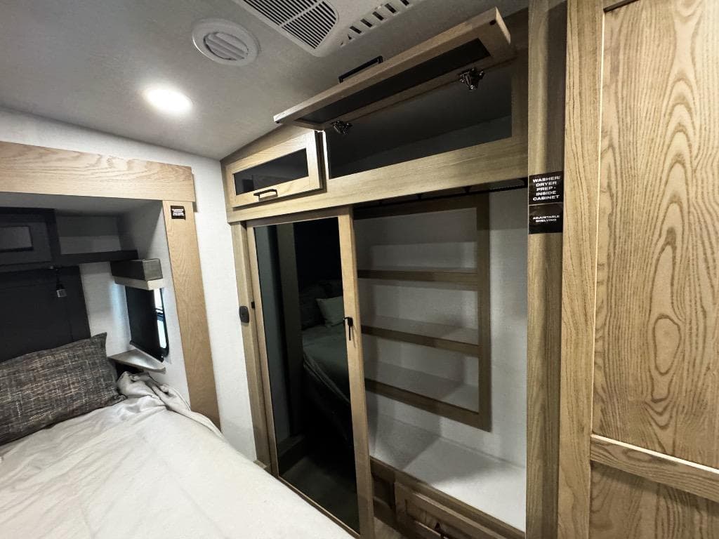 2026 Forest River 2026 Forest River Rockwood Signature - thumbnail 50