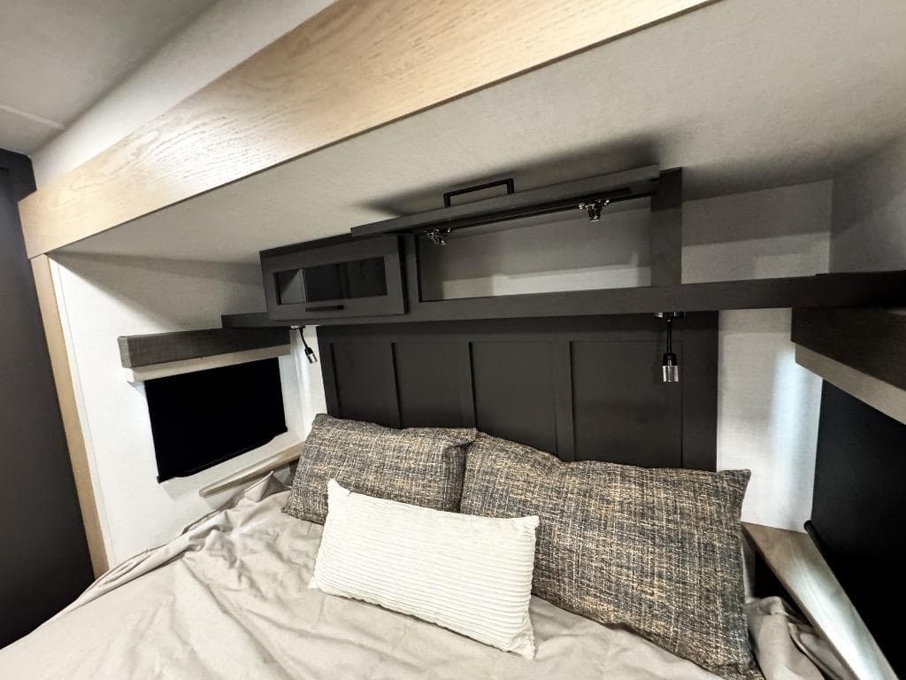 2026 Forest River 2026 Forest River Rockwood Signature - thumbnail 52