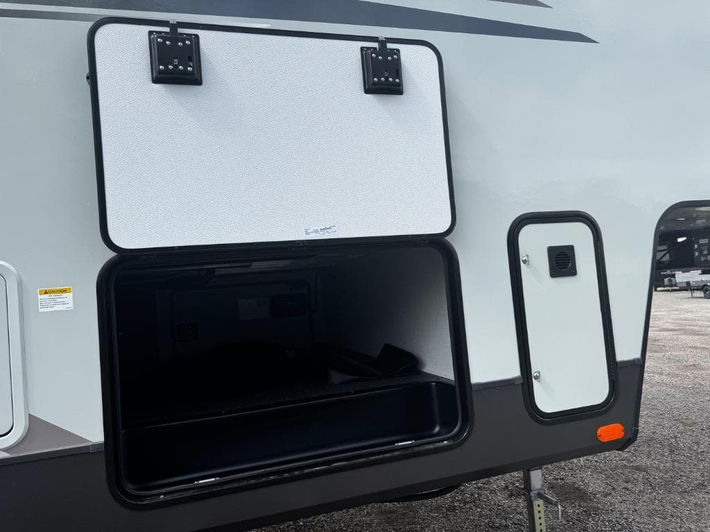 2026 Forest River 2026 Forest River Rockwood Signature - thumbnail 63