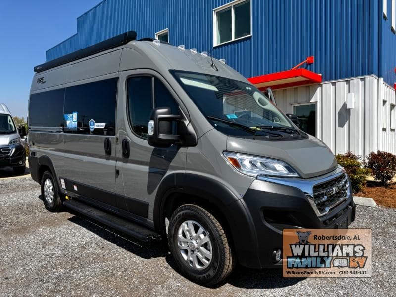 2026 Thor Motor Coach Rize 18MS