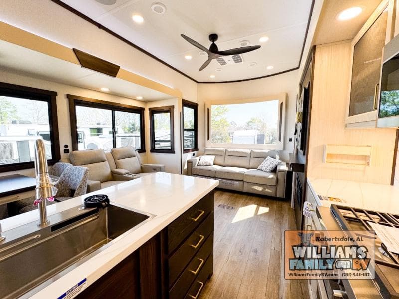 2026 Forest River 2026 Forest River Cedar Creek Cottage - thumbnail 6