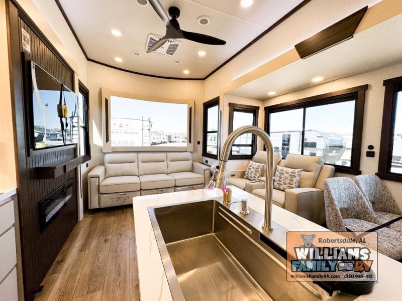 2026 Forest River 2026 Forest River Cedar Creek Cottage - thumbnail 6