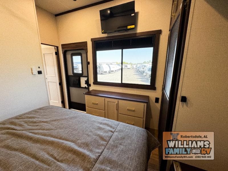 2026 Forest River 2026 Forest River Cedar Creek Cottage - thumbnail 22