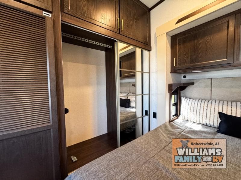 2026 Forest River 2026 Forest River Cedar Creek Cottage - thumbnail 23