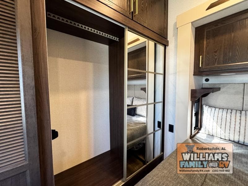 2026 Forest River 2026 Forest River Cedar Creek Cottage - thumbnail 25