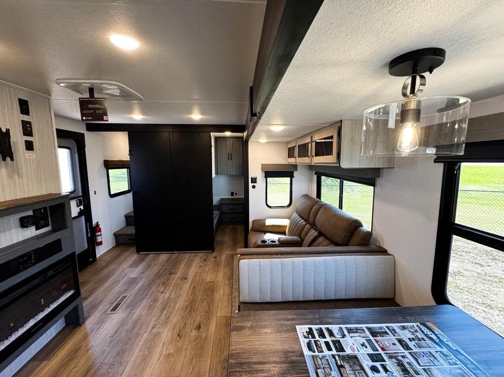 2026 Forest River 2026 Forest River Puma - thumbnail 12