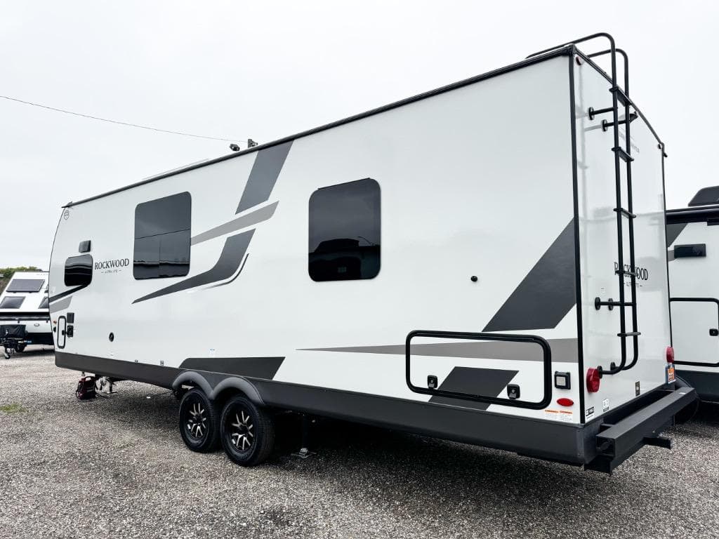 2026 Forest River 2026 Forest River Rockwood Ultra Lite - thumbnail 29