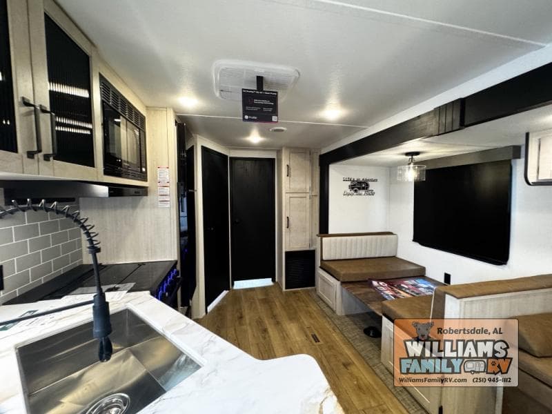 2026 Forest River 2026 Forest River Puma - thumbnail 4