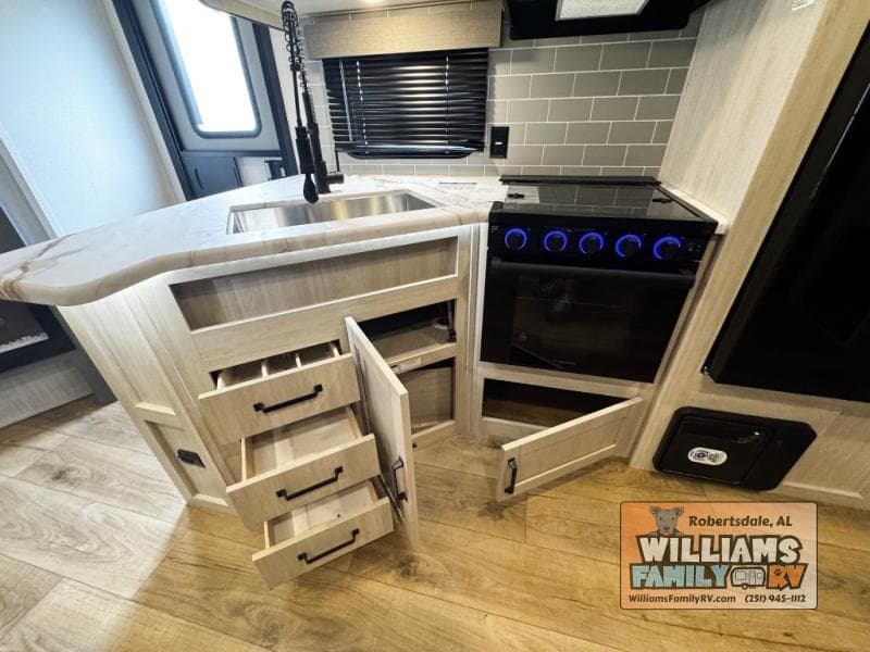 2026 Forest River 2026 Forest River Puma - thumbnail 17