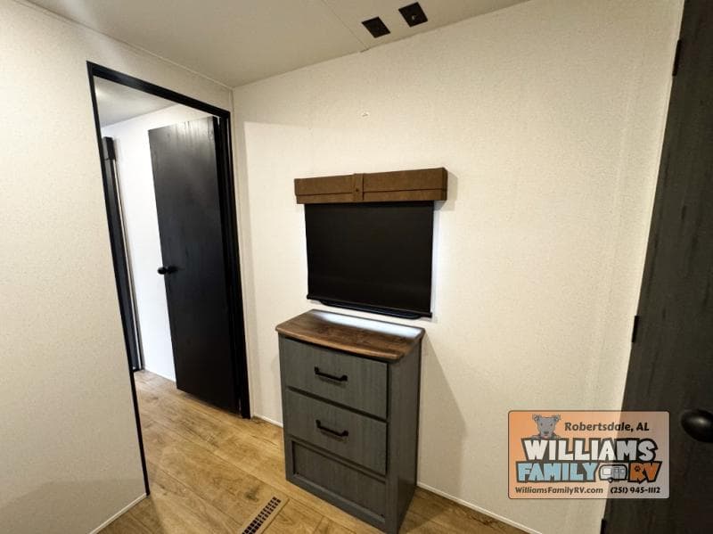 2026 Forest River 2026 Forest River Puma - thumbnail 48