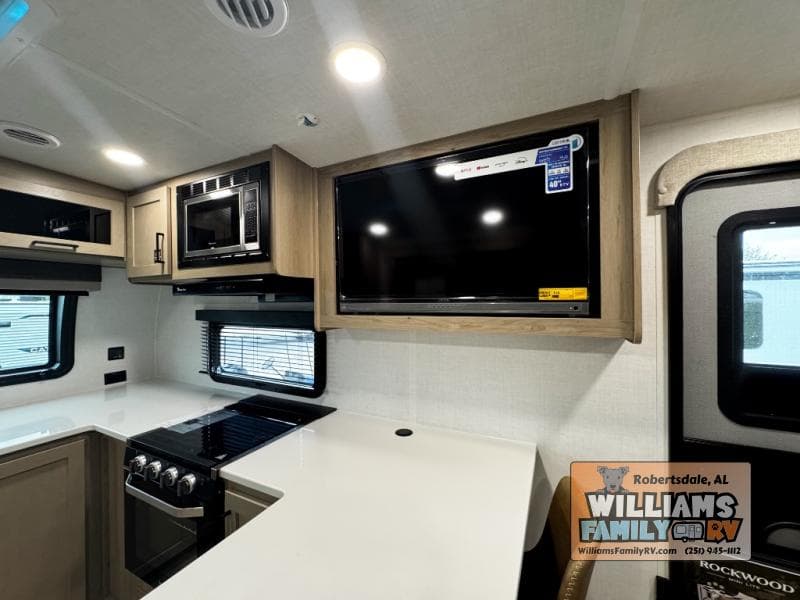 2026 Forest River 2026 Forest River Rockwood Mini Lite - thumbnail 7