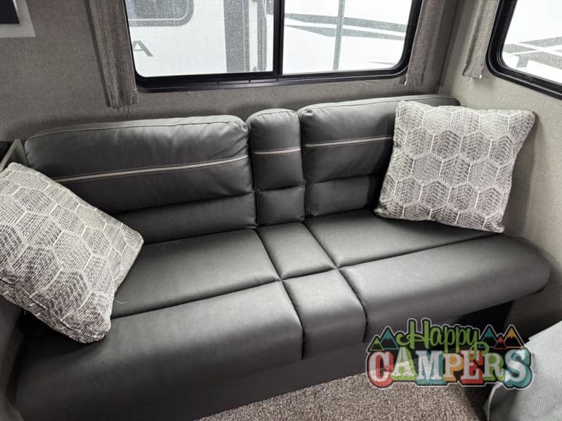 2022 Coachmen 2022 Coachmen Catalina Legacy Series - thumbnail 13