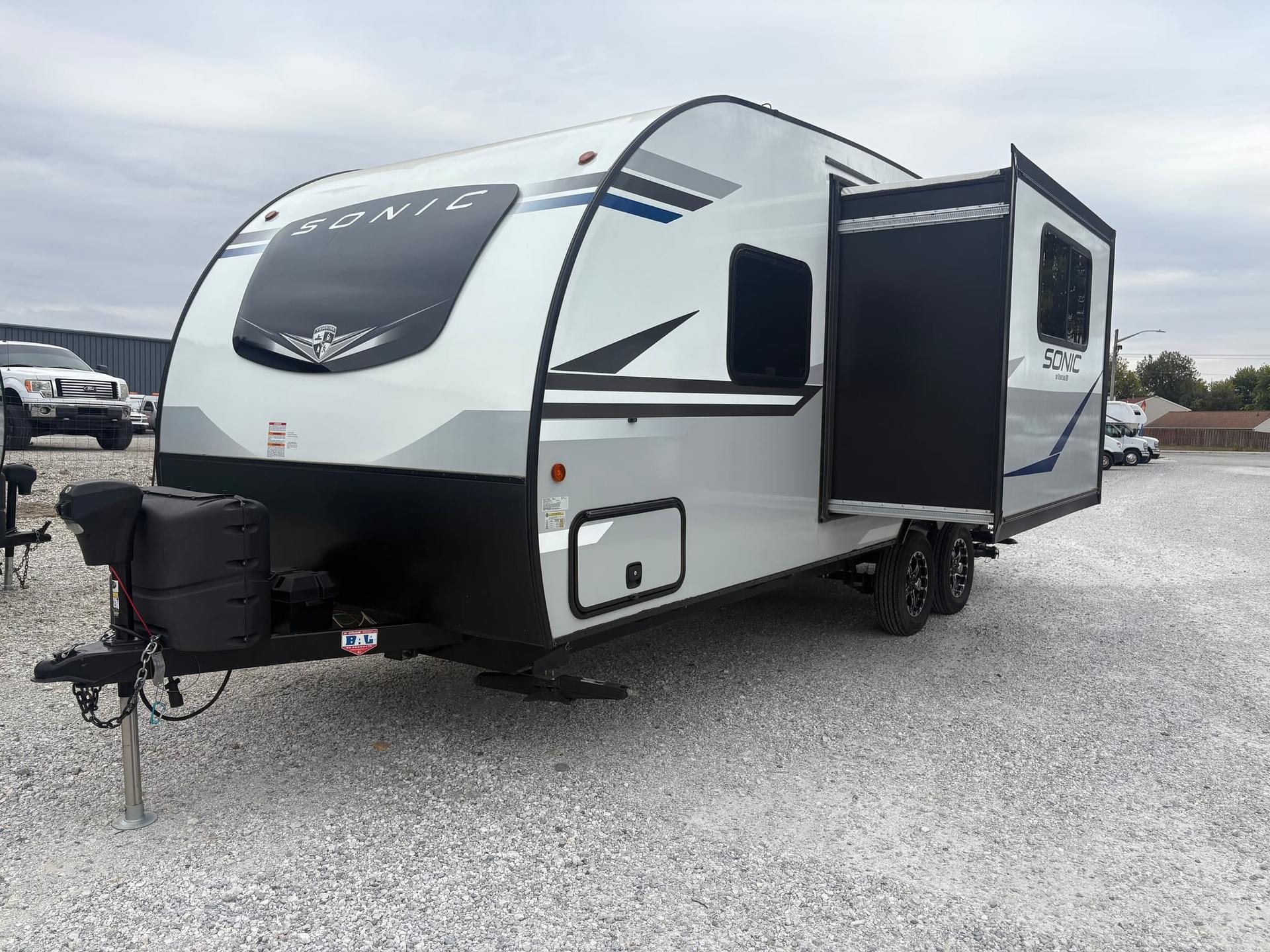 2022 Venture RV 2022 Venture RV Sonic Lite - thumbnail 3