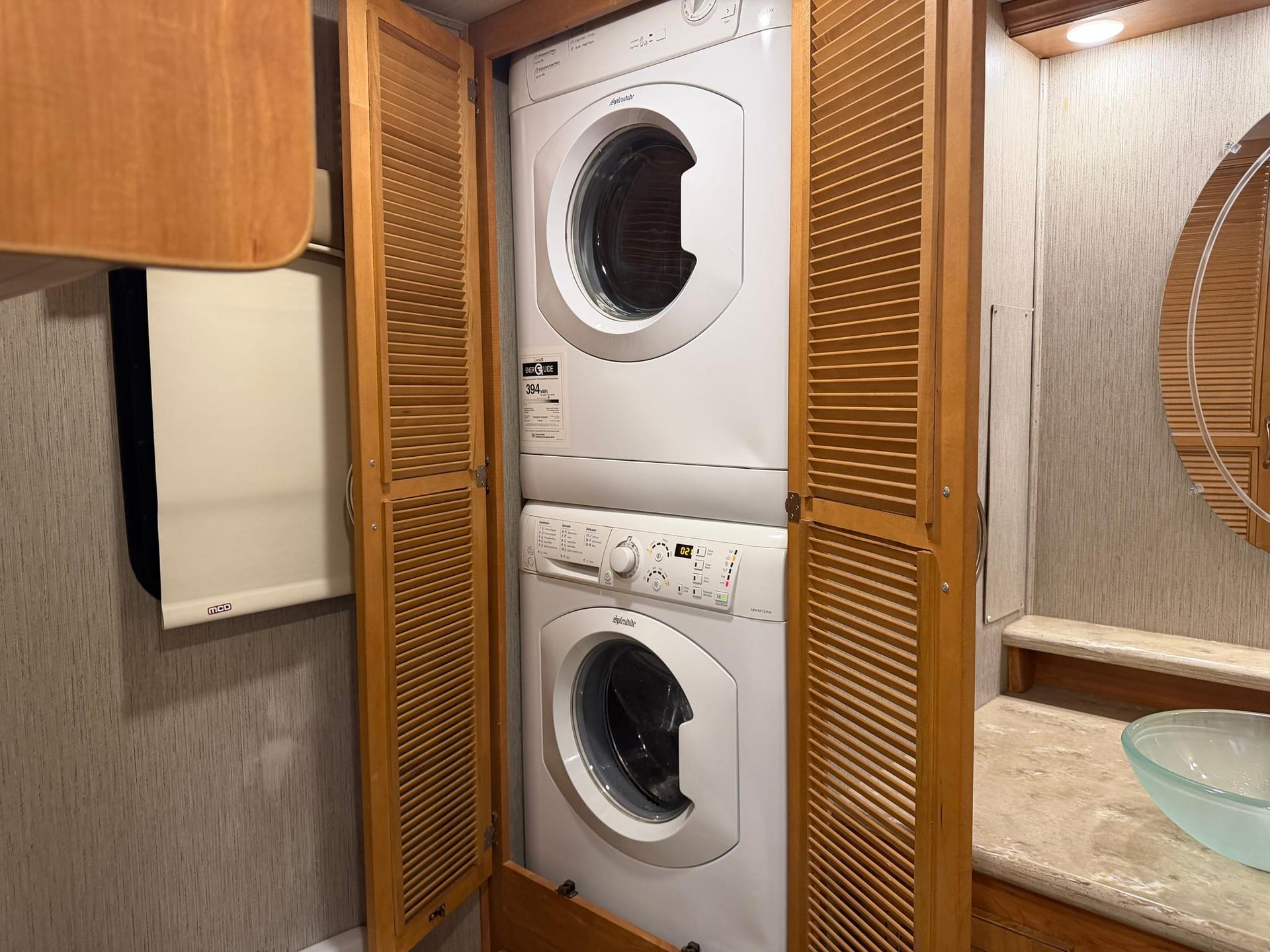 2019 Nexus RV 2019 Nexus RV Bentley - thumbnail 8