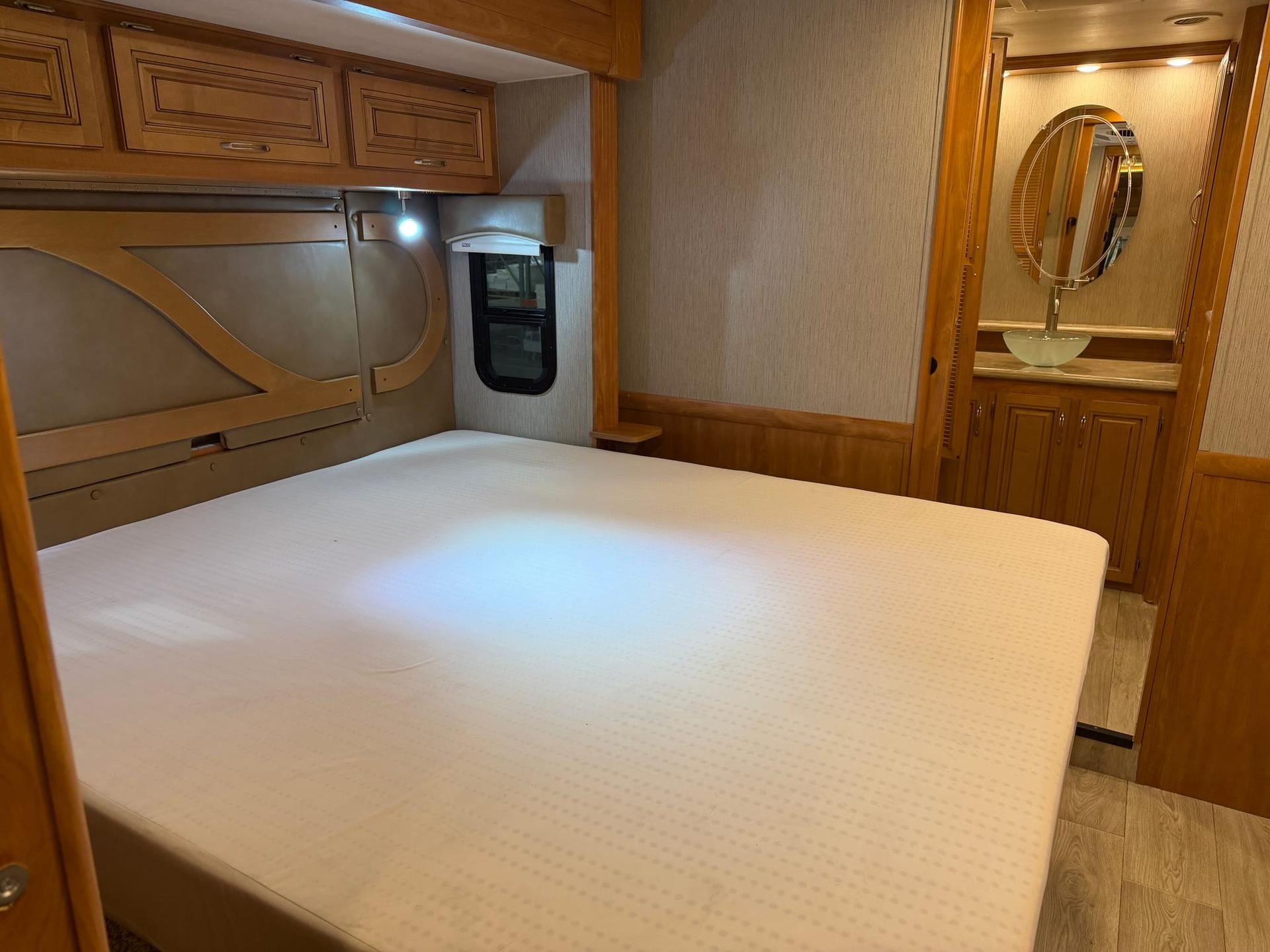 2019 Nexus RV 2019 Nexus RV Bentley - thumbnail 23