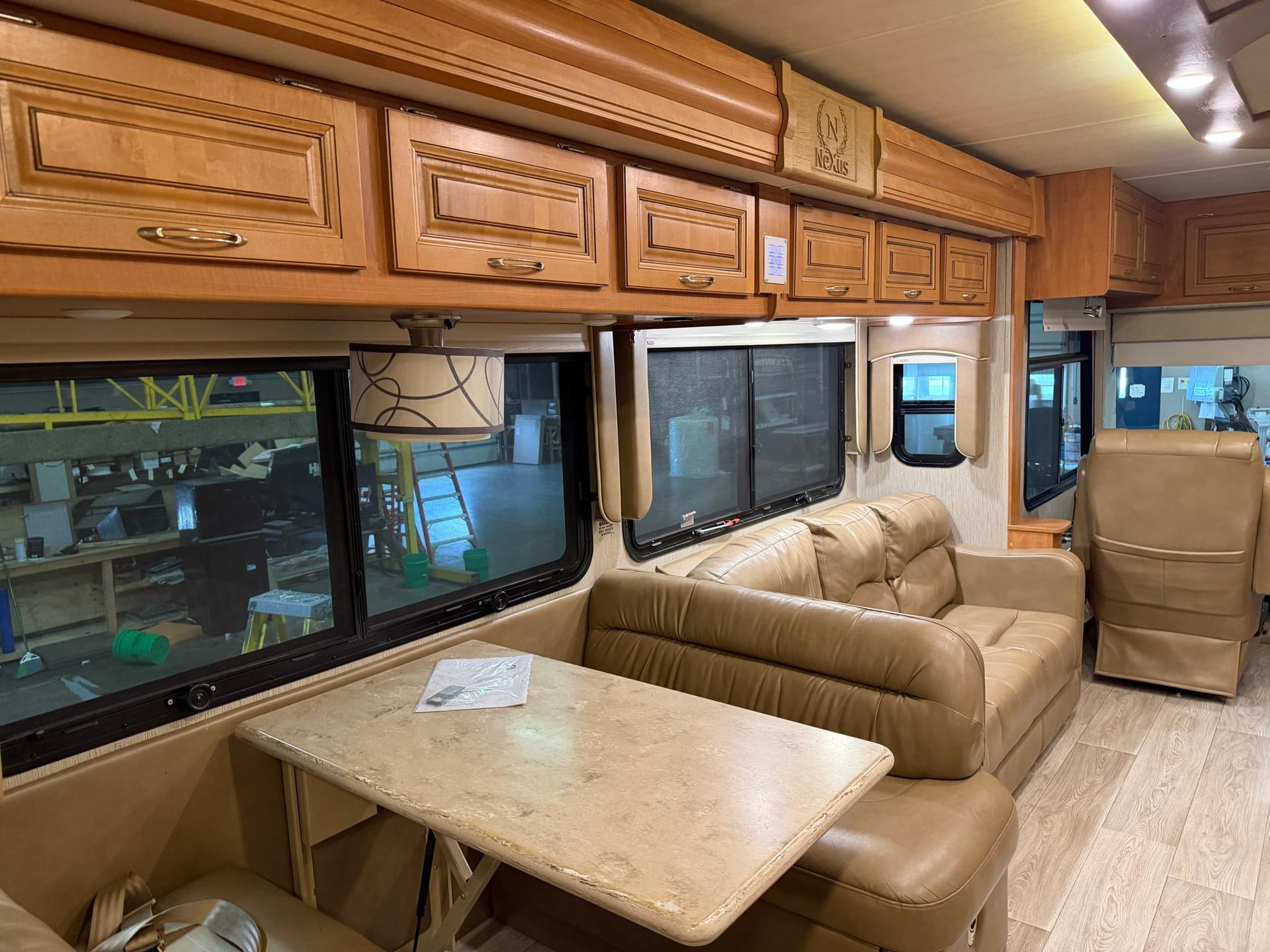 2019 Nexus RV 2019 Nexus RV Bentley - thumbnail 33