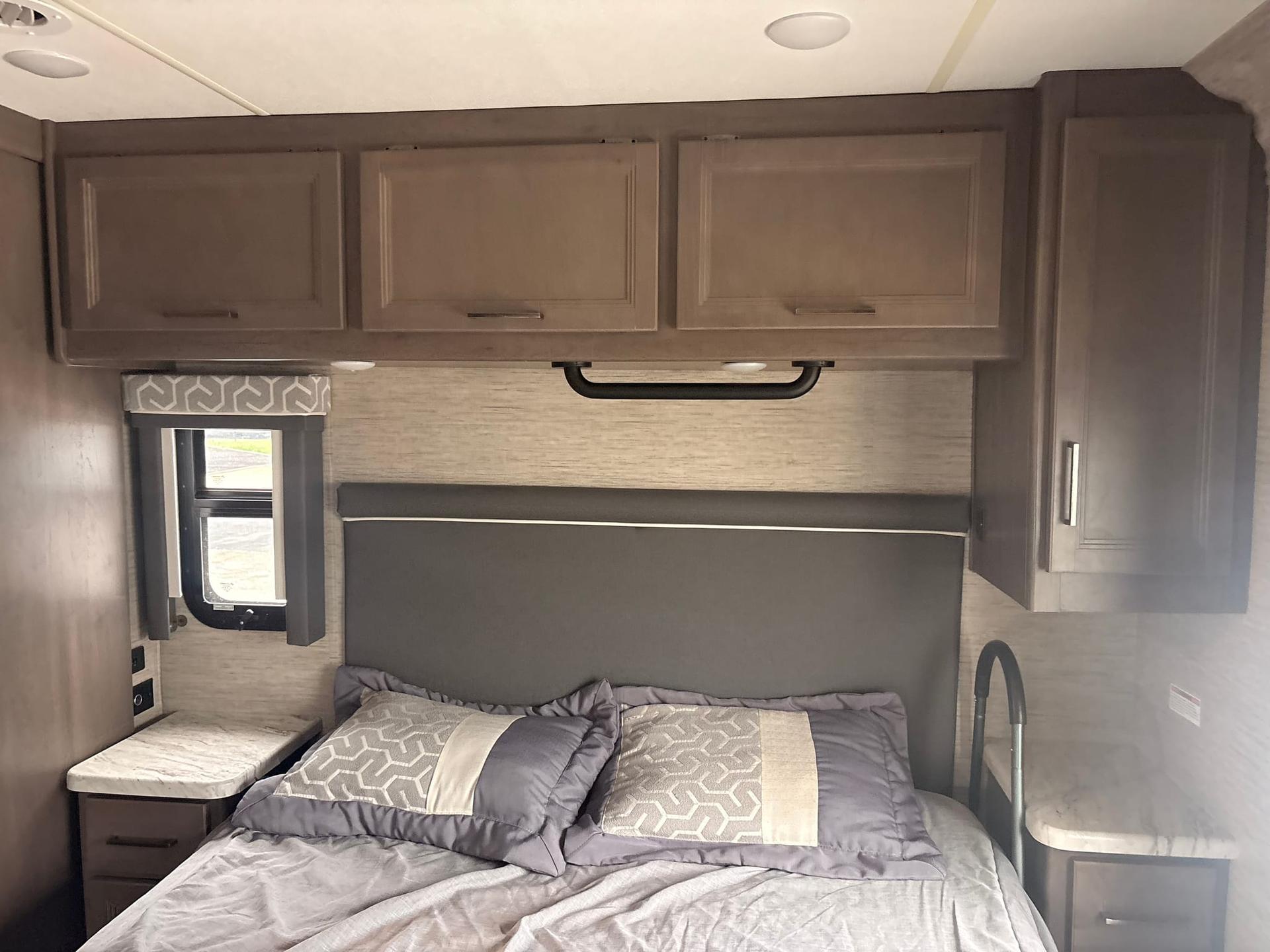 2023 Thor Motor Coach 2023 Thor Motor Coach Freedom Traveler - thumbnail 9