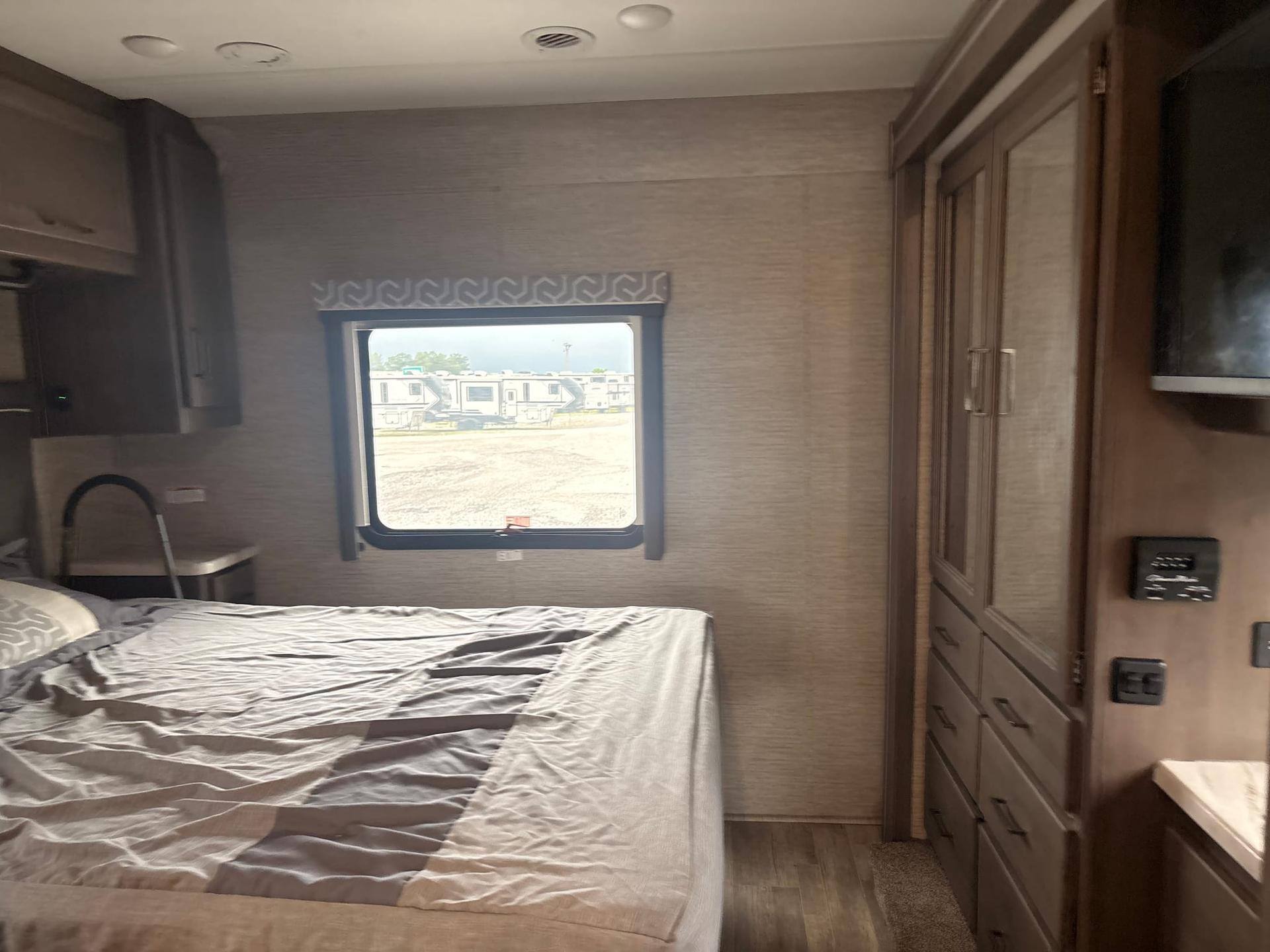 2023 Thor Motor Coach 2023 Thor Motor Coach Freedom Traveler - thumbnail 26