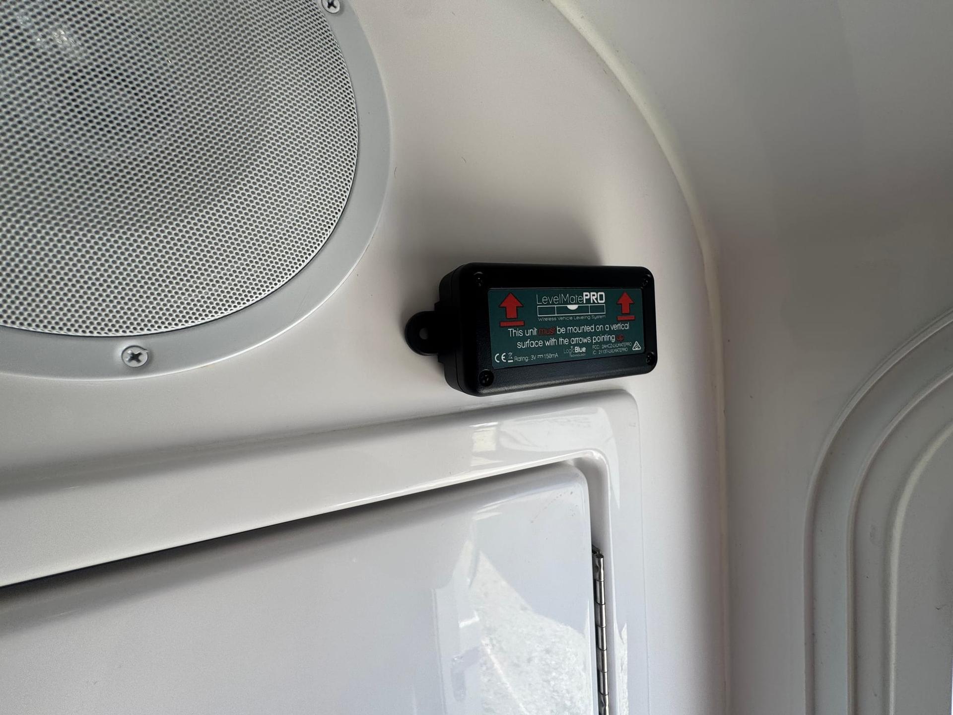 2021 Oliver Travel Trailers 2021 Oliver Travel Trailers Legacy - thumbnail 30