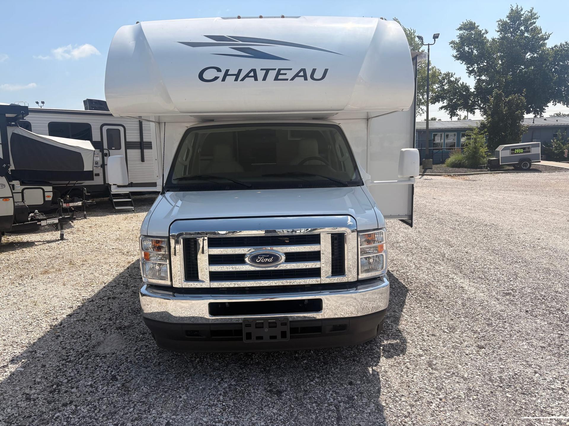 2025 Thor Motor Coach 2025 Thor Motor Coach Chateau - thumbnail 6