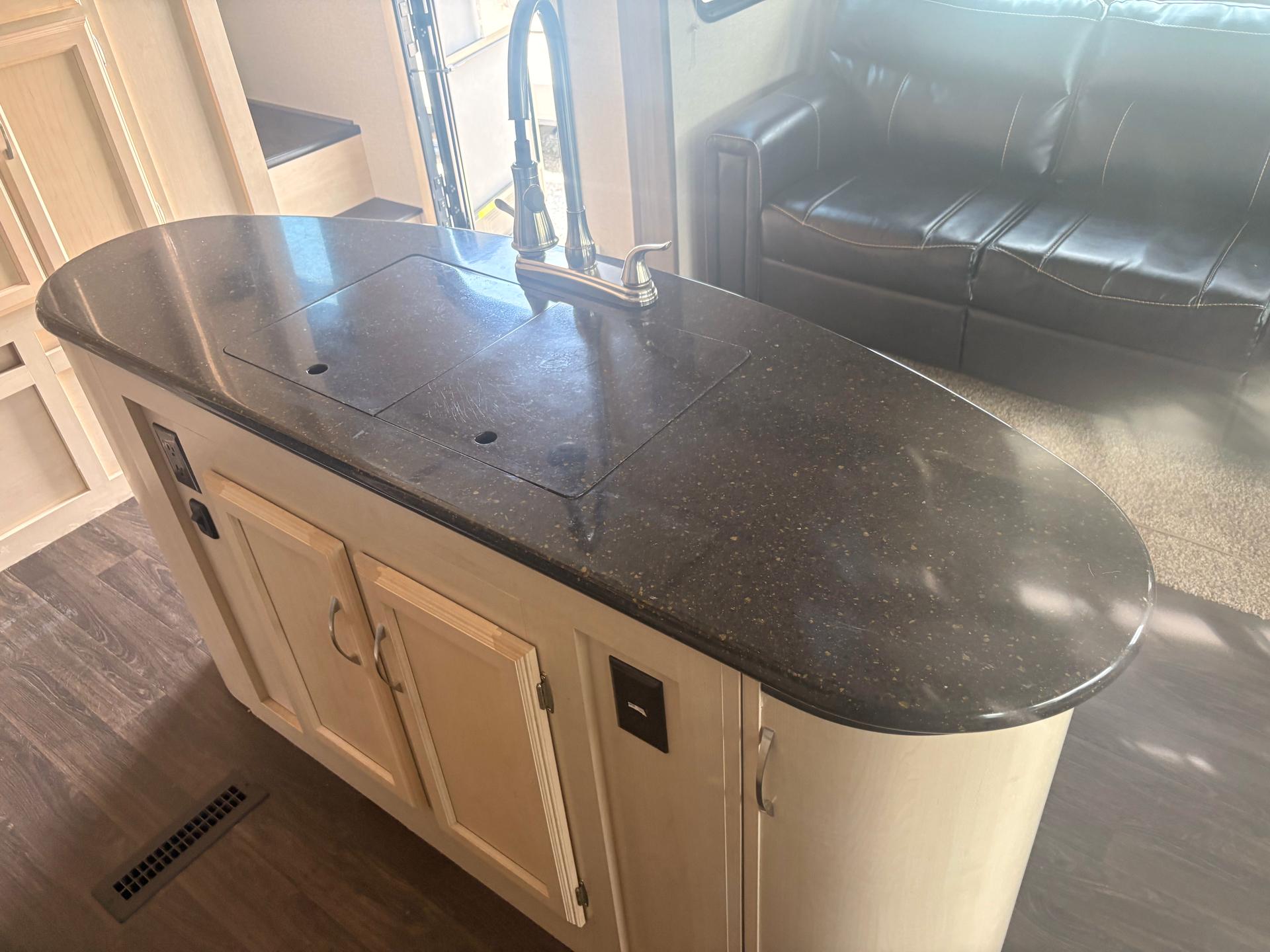 2019 Winnebago 2019 Winnebago Winnie Plus - thumbnail 22