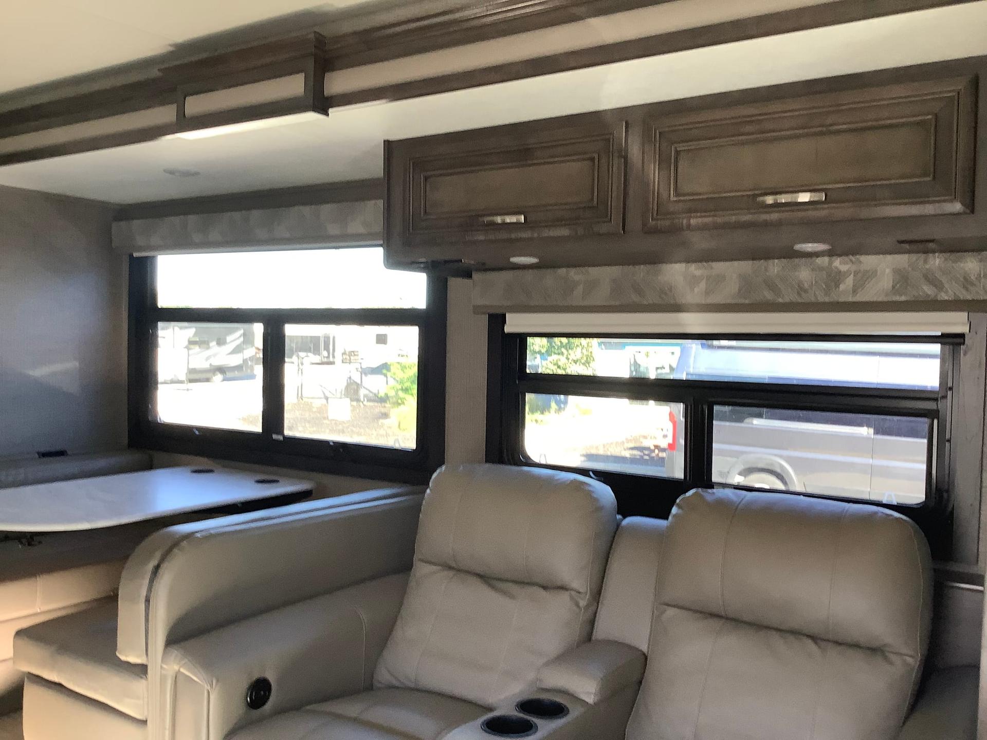 2023 Jayco 2023 Jayco Precept - thumbnail 5