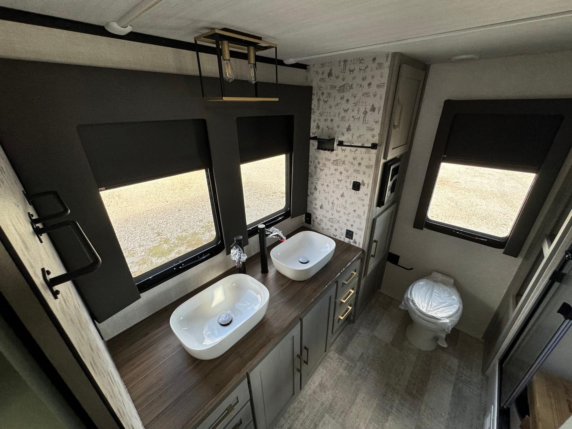 2025 Forest River 2025 Forest River Ibex RV Suite - thumbnail 34
