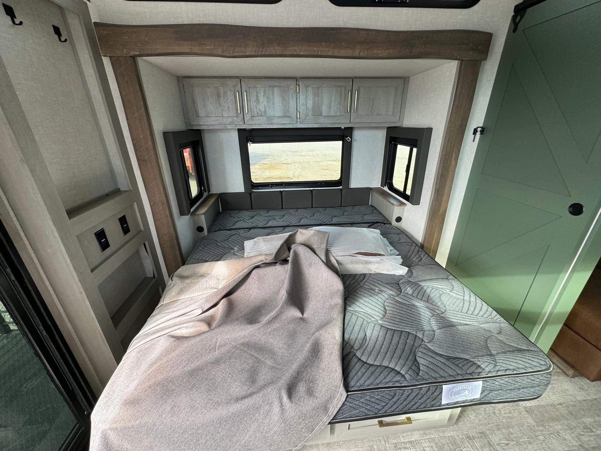 2025 Forest River 2025 Forest River Ibex RV Suite - thumbnail 45