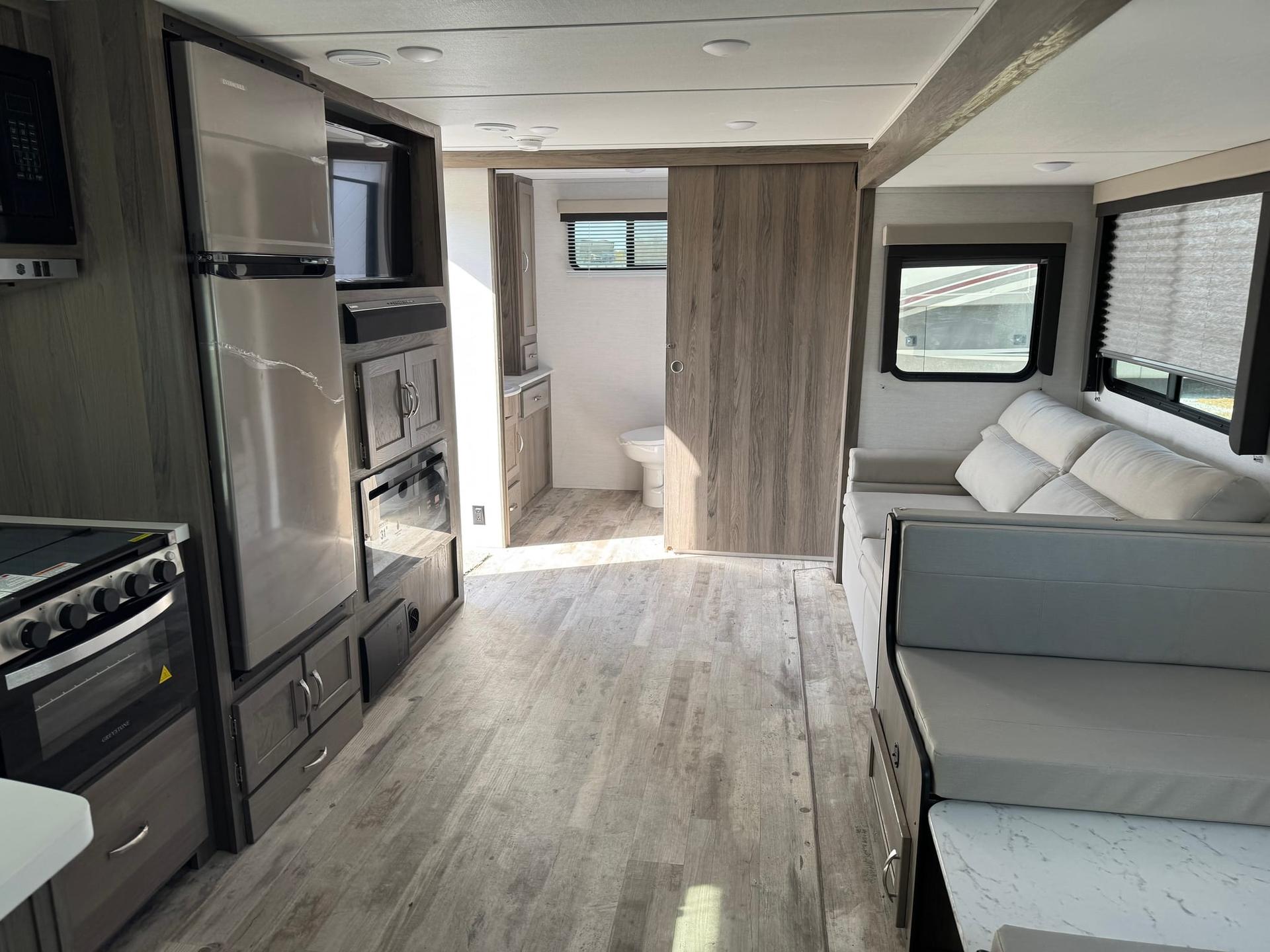 2026 Gulf Stream 2026 Gulf Stream Envision Luxury Series - thumbnail 9