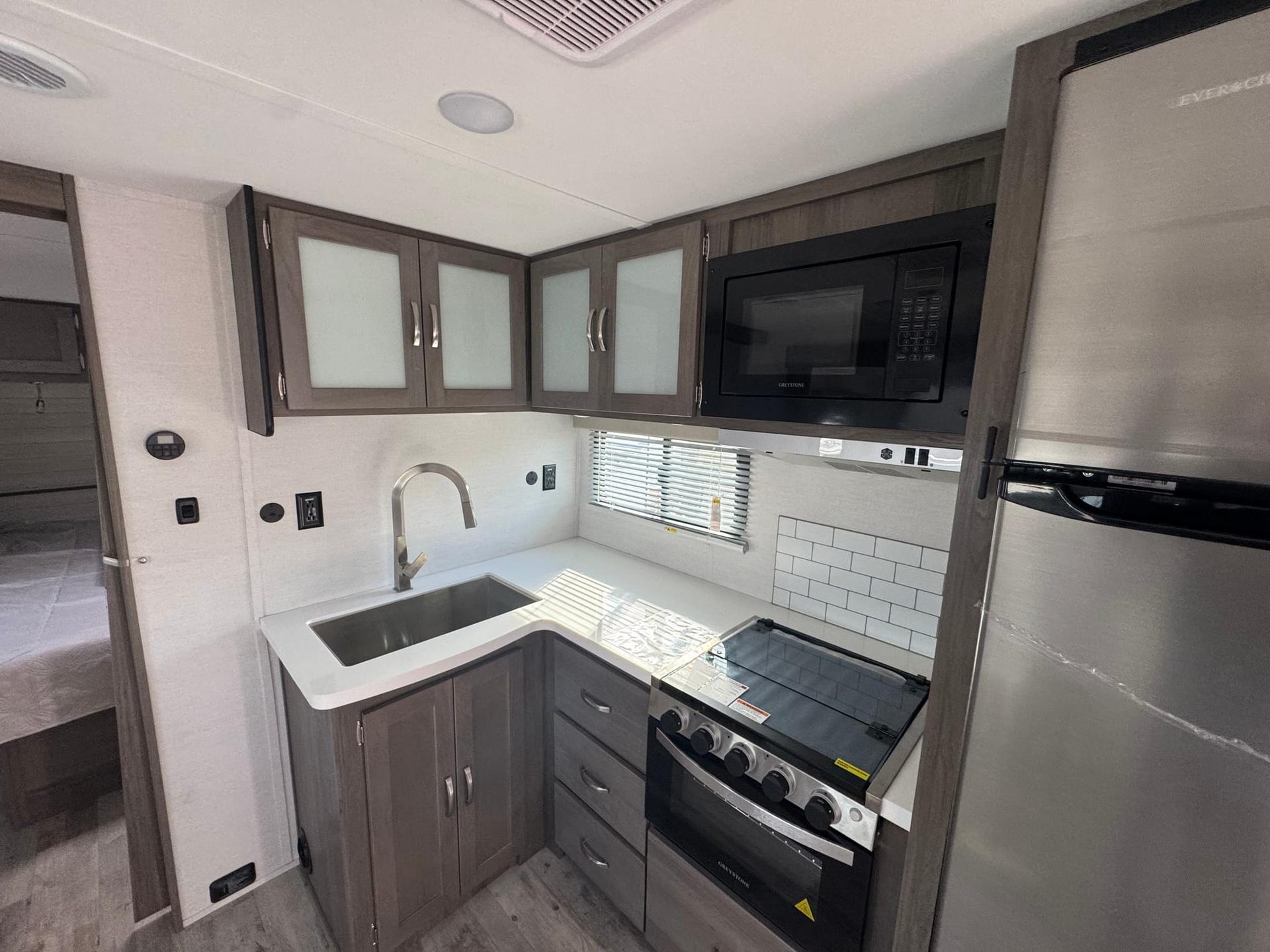 2026 Gulf Stream 2026 Gulf Stream Envision Luxury Series - thumbnail 13