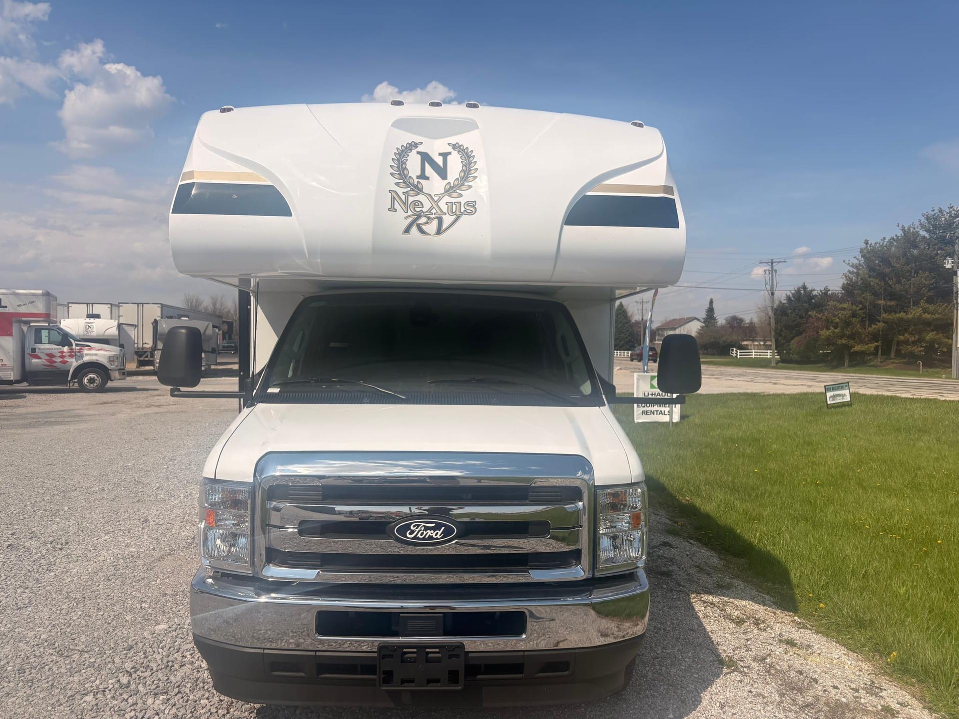 2027 Nexus RV 2027 Nexus RV Phantom Sport - thumbnail 3