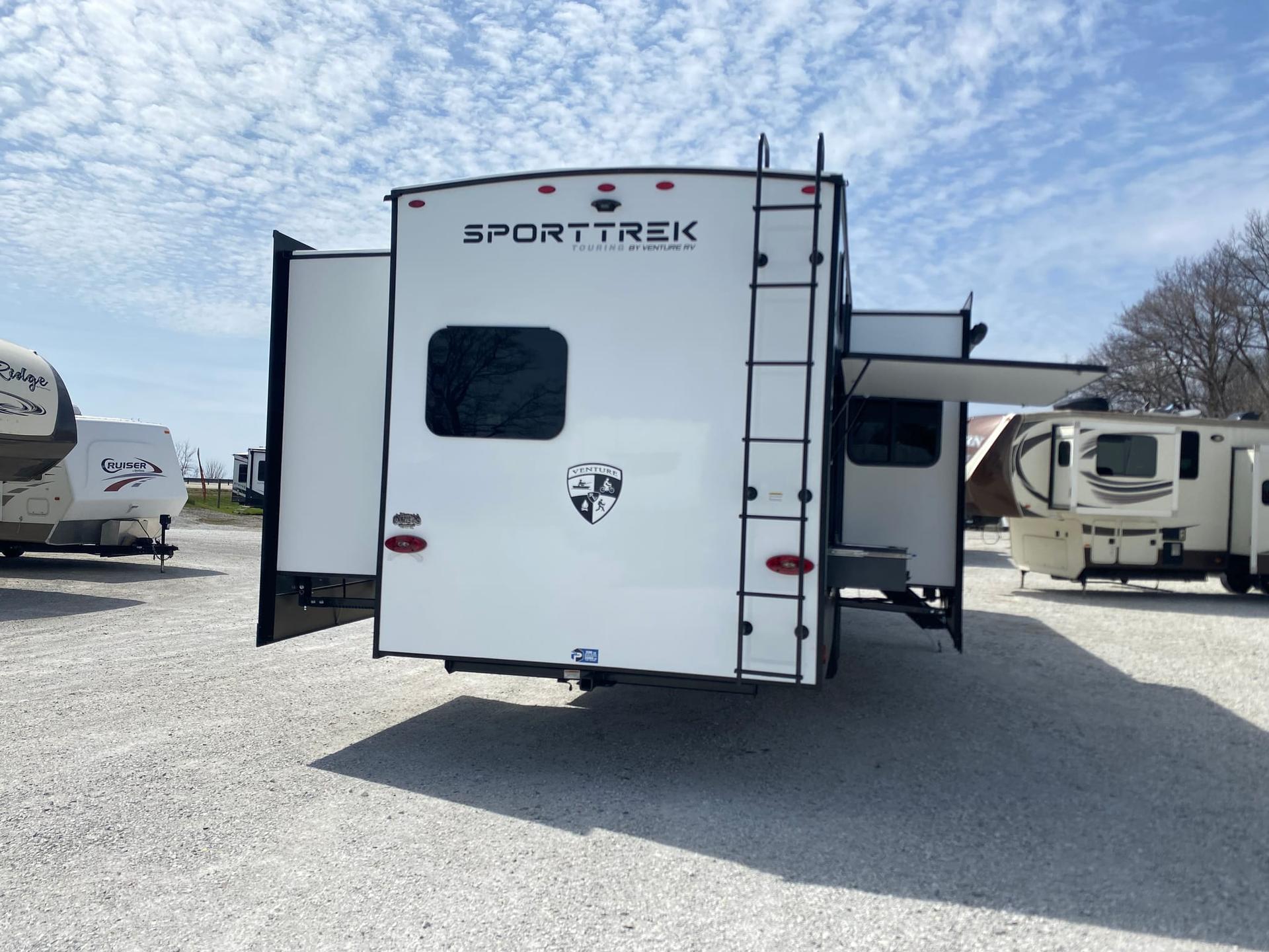 2026 Venture RV 2026 Venture RV SportTrek Touring Edition - thumbnail 17