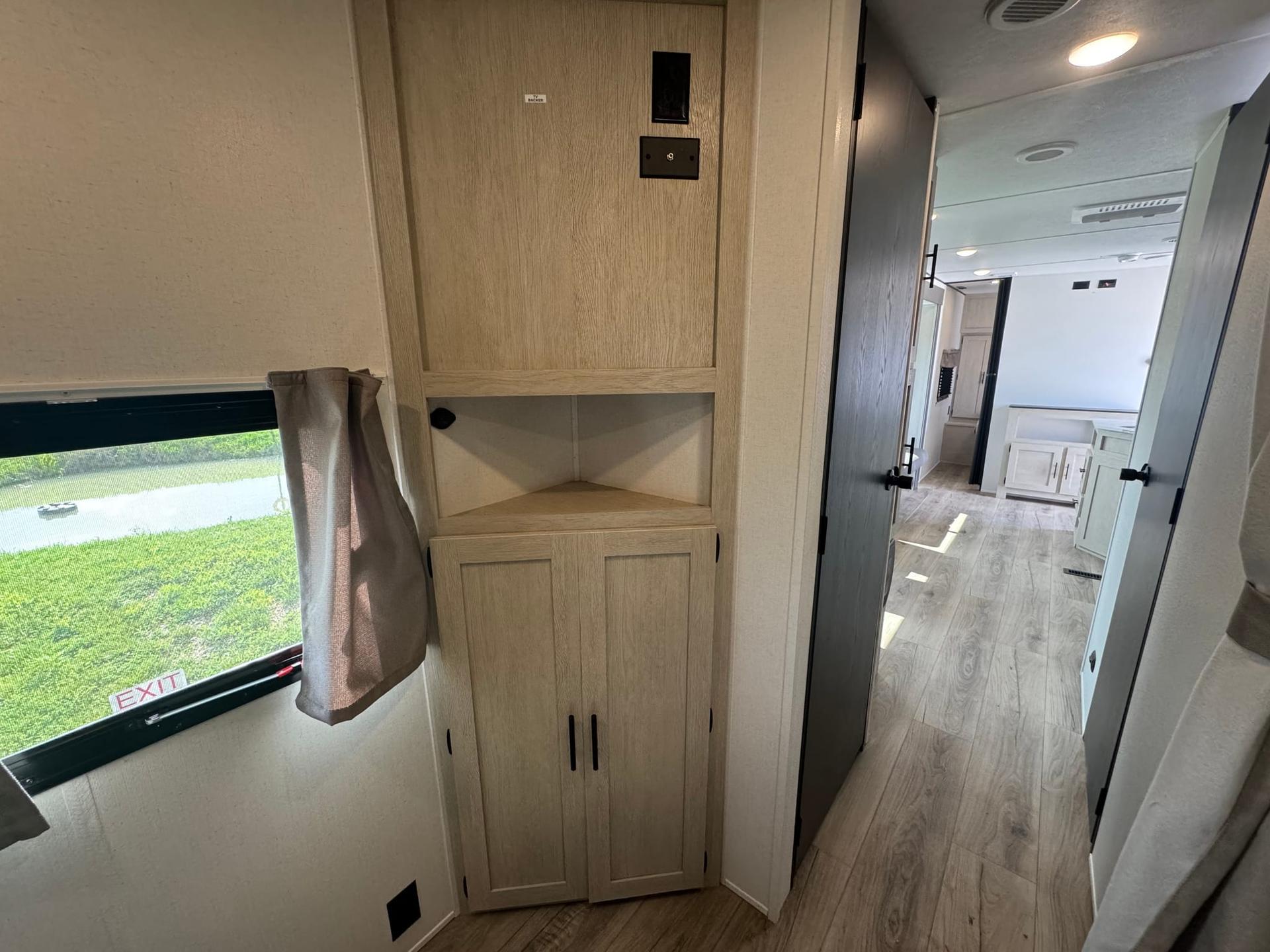 2026 Coachmen 2026 Coachmen Shasta i-5 Edition - thumbnail 13