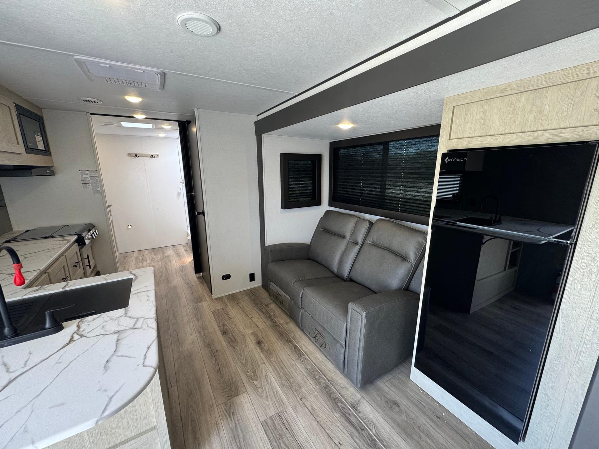 2026 Coachmen 2026 Coachmen Shasta i-5 Edition - thumbnail 7