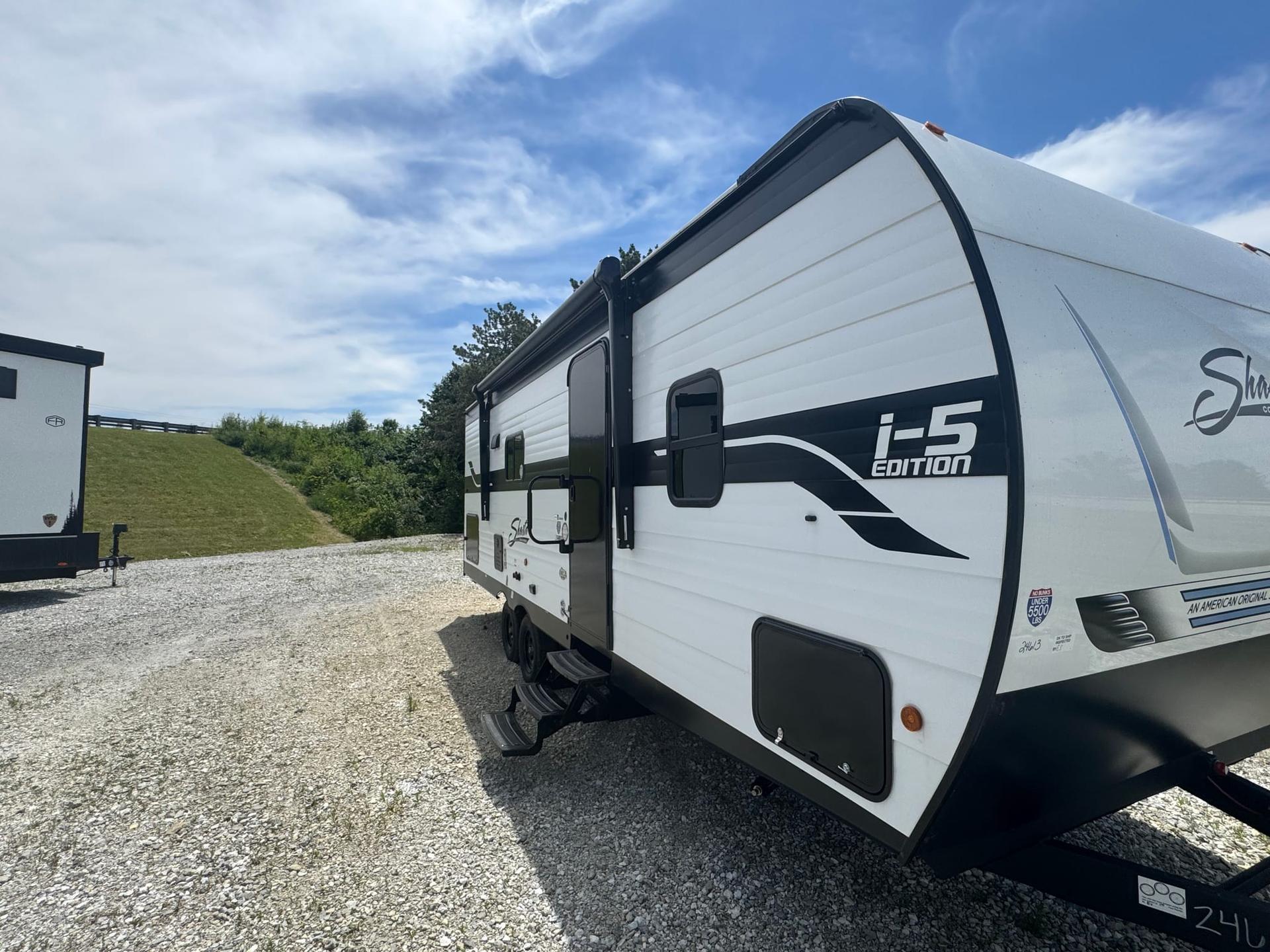 2026 Coachmen 2026 Coachmen Shasta i-5 Edition - thumbnail 17