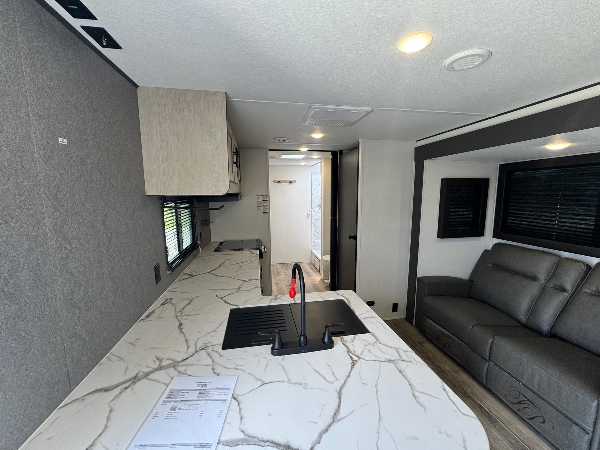 2026 Coachmen 2026 Coachmen Shasta i-5 Edition - thumbnail 20