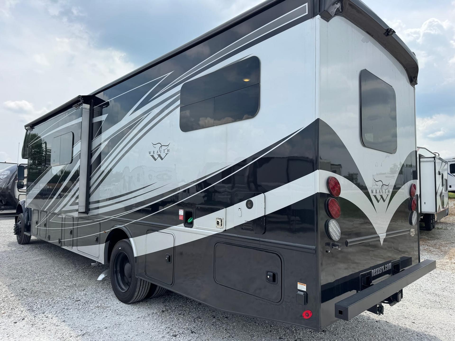 2027 Nexus RV 2027 Nexus RV Wraith - thumbnail 5