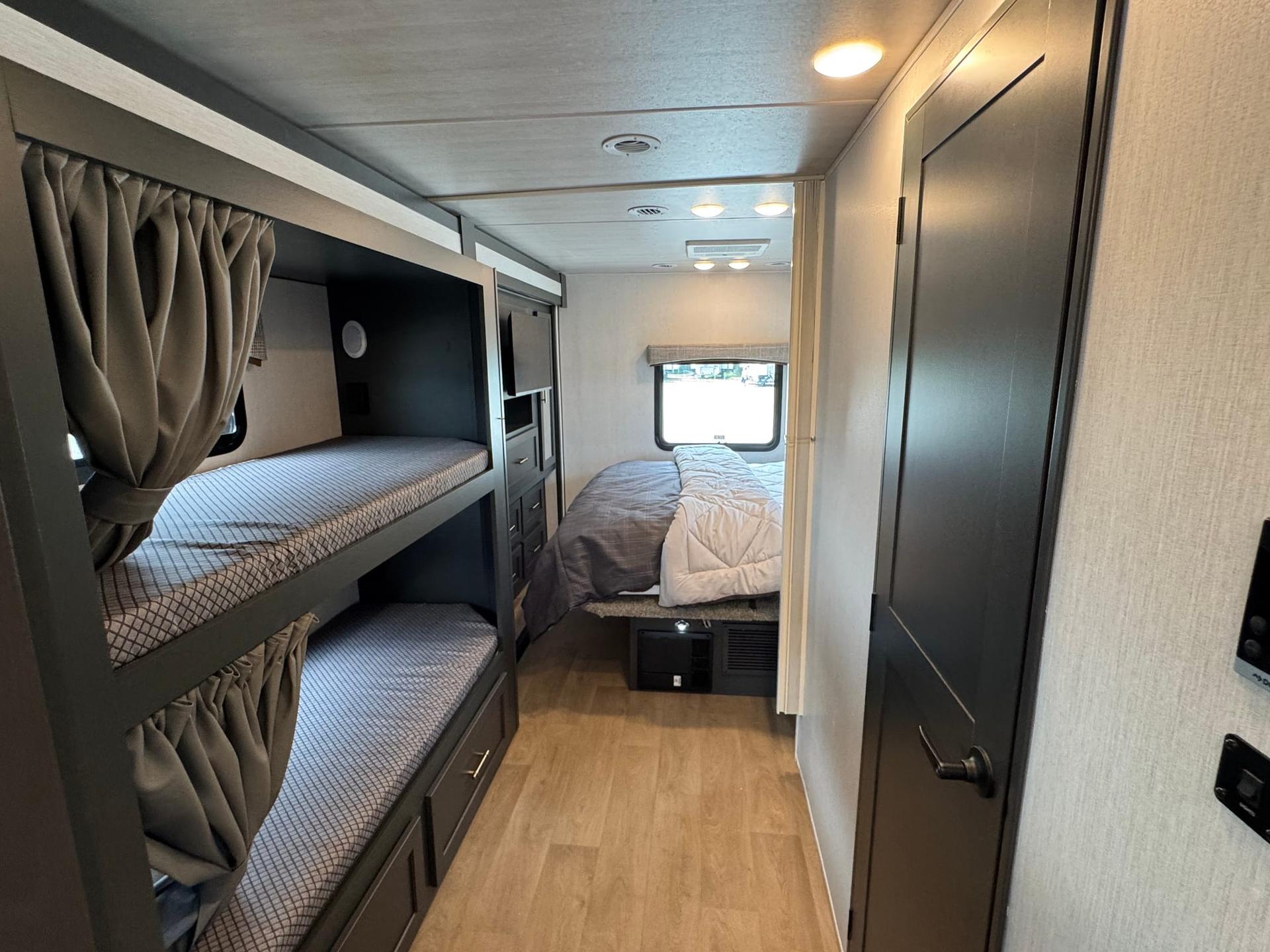 2027 Nexus RV 2027 Nexus RV Wraith - thumbnail 33