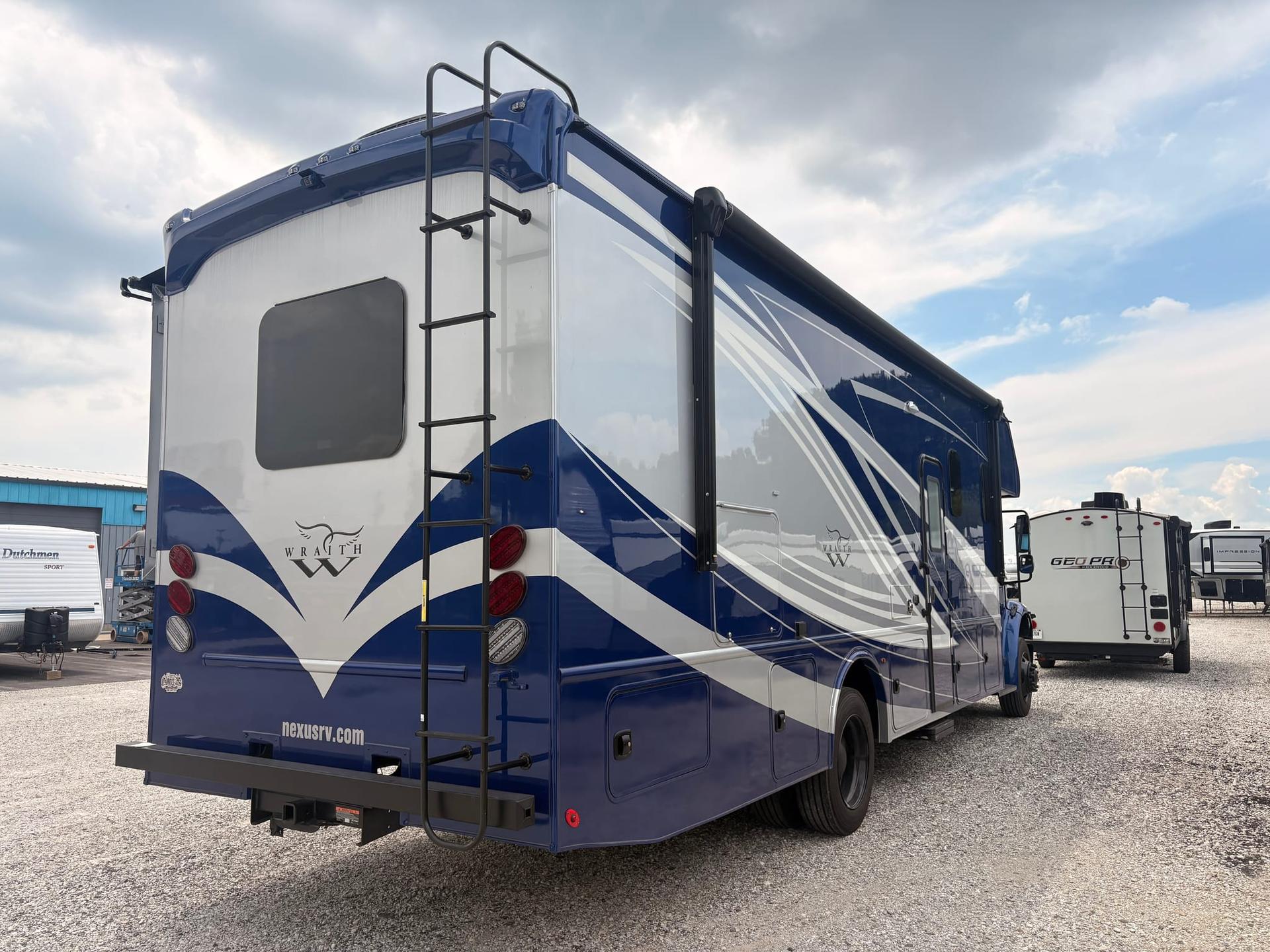 2027 Nexus RV 2027 Nexus RV Wraith - thumbnail 8