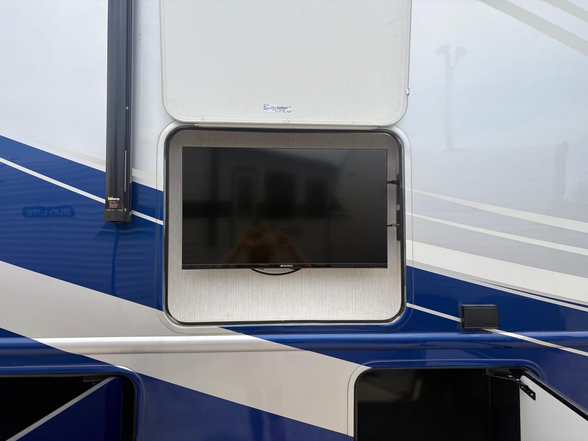 2027 Nexus RV 2027 Nexus RV Wraith - thumbnail 10