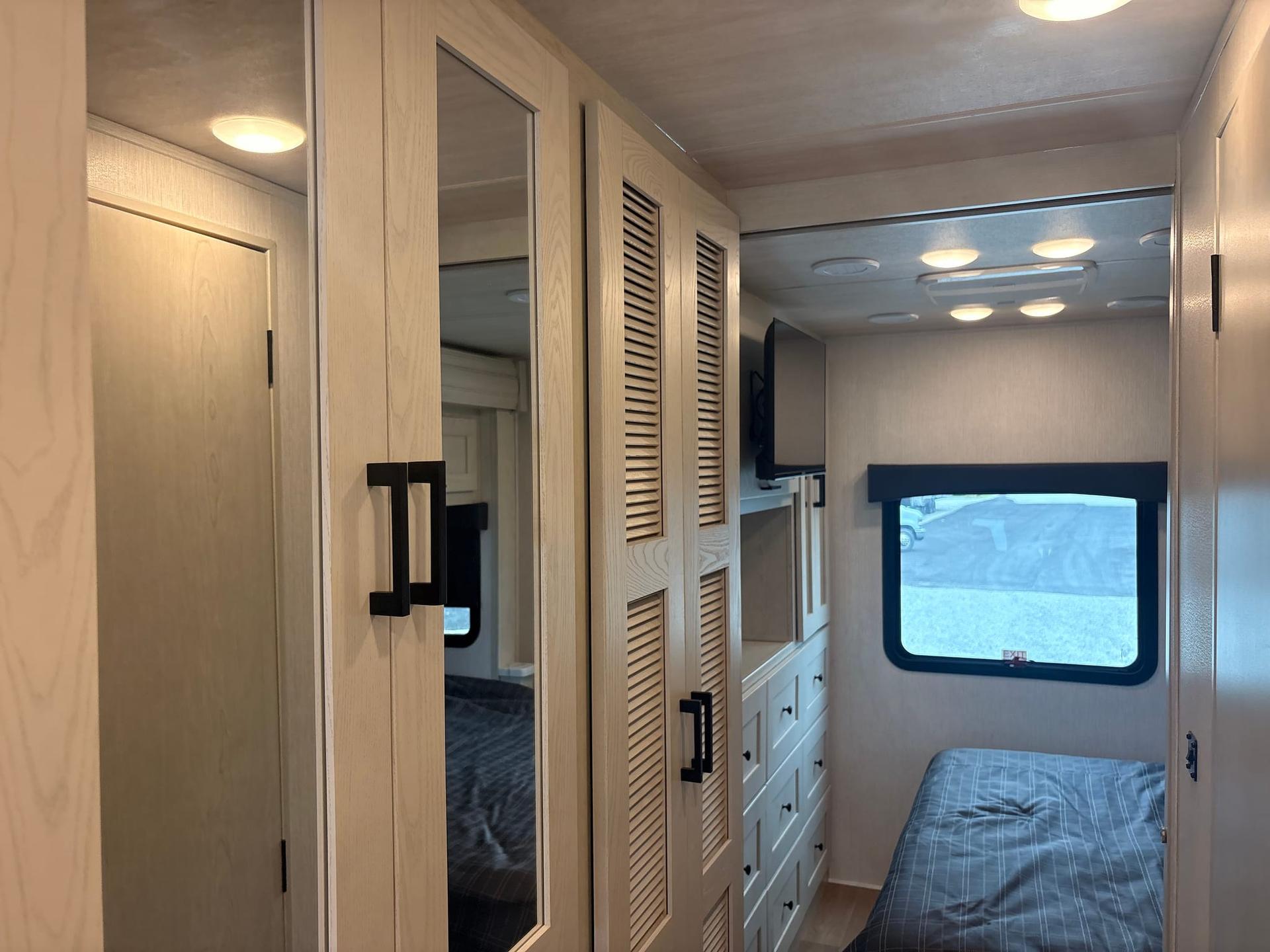 2027 Nexus RV 2027 Nexus RV Wraith - thumbnail 32