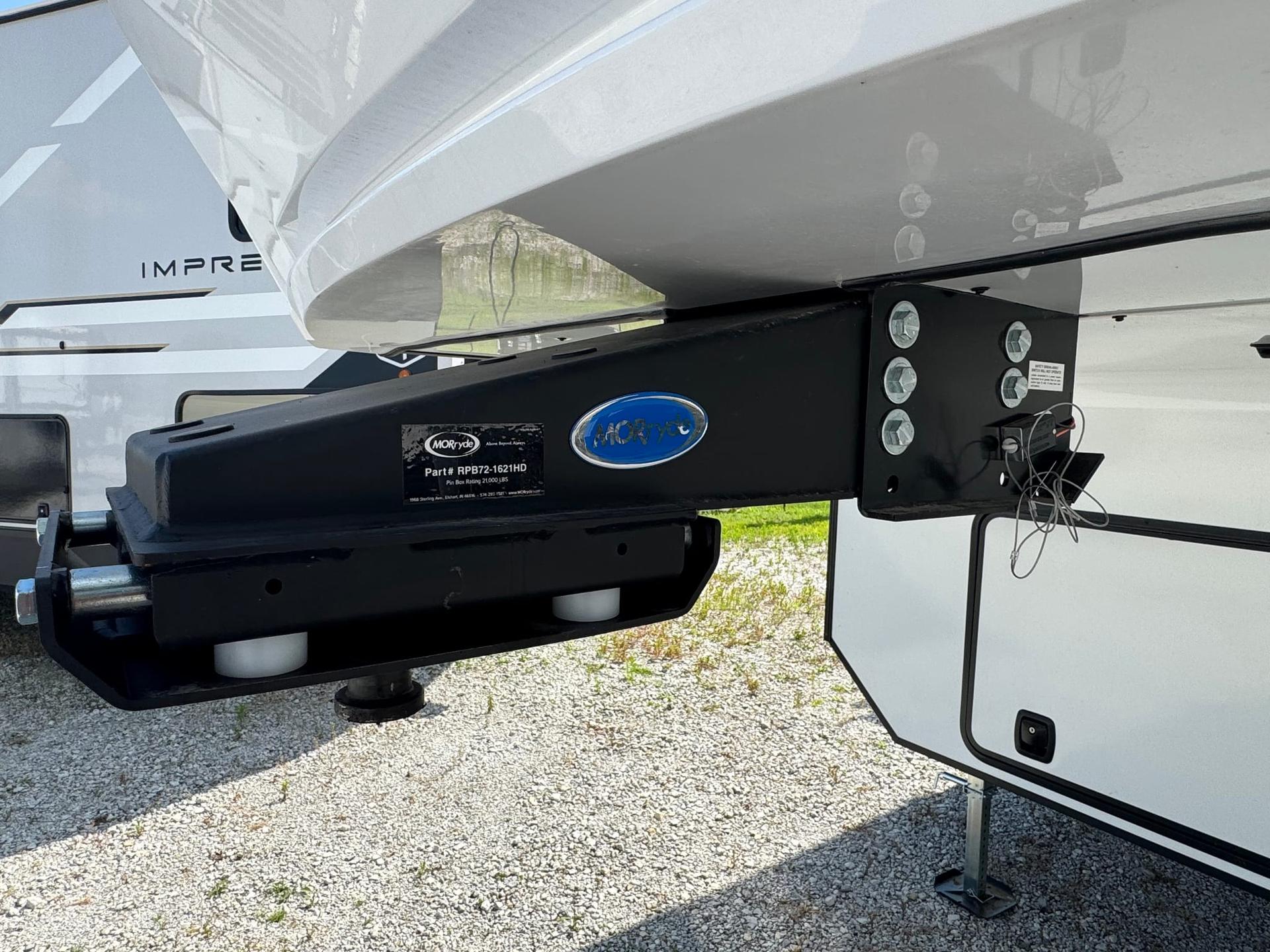 2027 Venture RV 2027 Venture RV SportTrek - thumbnail 14