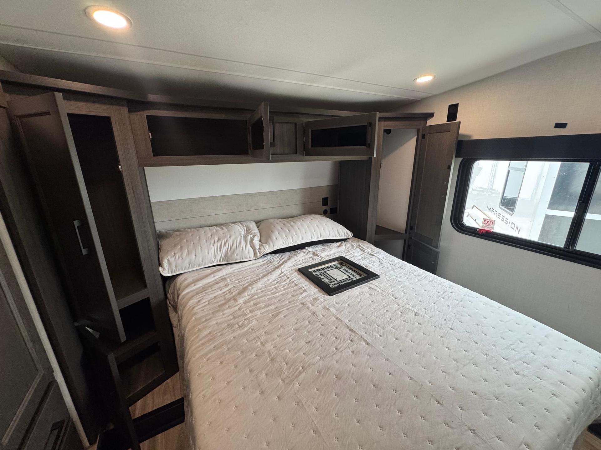 2027 Venture RV 2027 Venture RV SportTrek - thumbnail 65